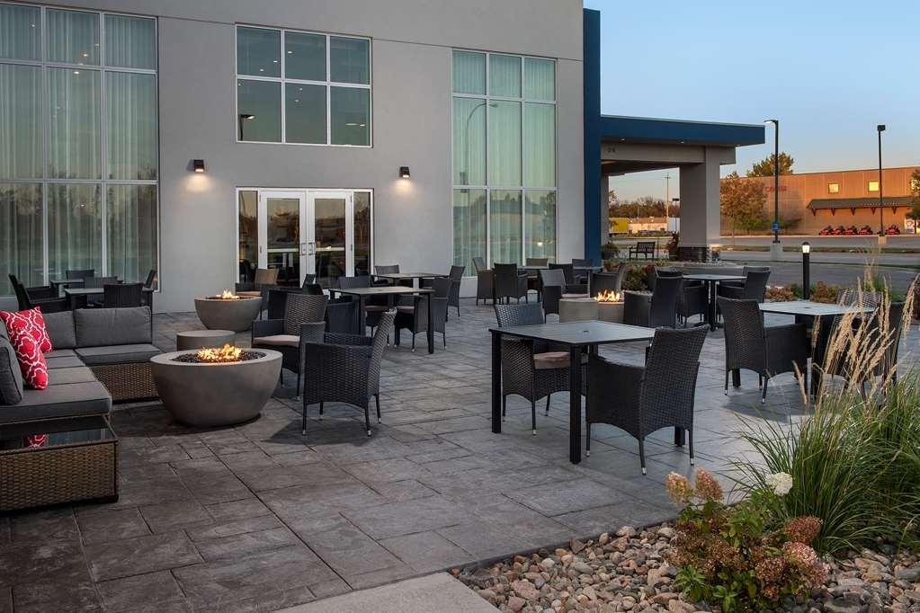 Hampton Inn Warroad Eksteriør billede
