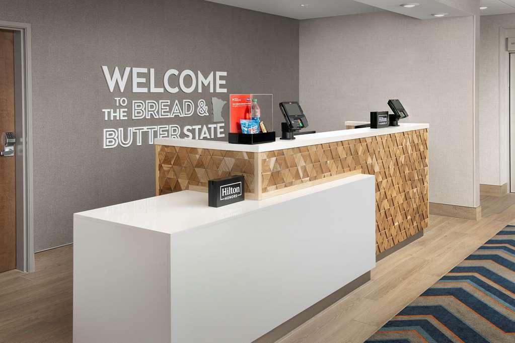 Hampton Inn Warroad Eksteriør billede